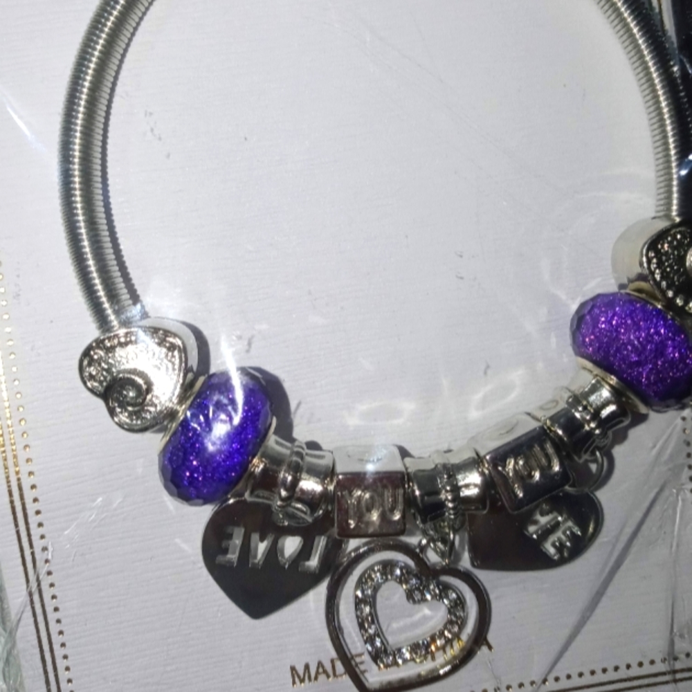 Bracelet